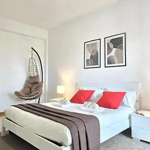 Appartamento Casa Relax Con Parcheggio E Metro, Roma